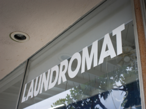 bisnis laundromat, bisnis laundry, belajar bisnis, laundromat, jenis bisnis laundry, tipe bisnis laundry, usaha laundry